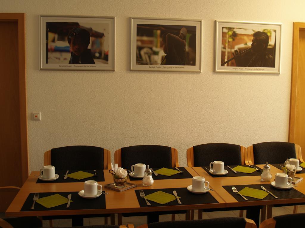 Boardingroom Фільдерштадт Екстер'єр фото